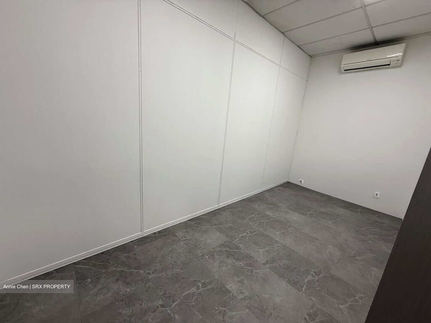 Sindo Industrial Building (D13), Factory #496111521